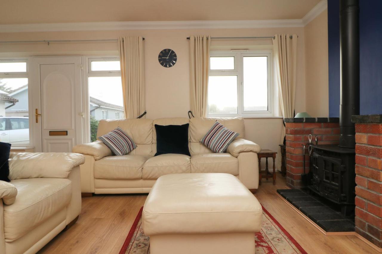 Holiday Bungalow, Short Drive To 7 Beaches! St Merryn Extérieur photo